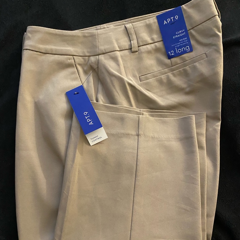 Women’s dress pants